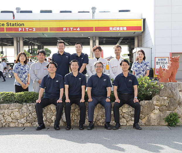 修理ならおまかせの鈑金（板金）・塗装スタッフ